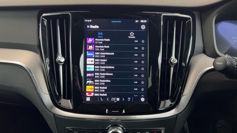 Used Volvo V60 2024 for sale - 77755693: Photo 69