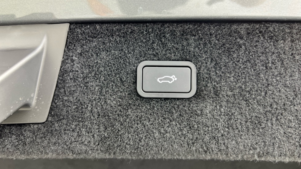 Used Polestar Polestar 4 2024 for sale - 76196135: Photo 30