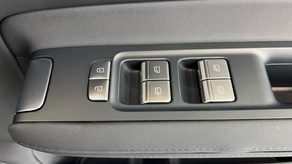 Used Polestar Polestar 4 2024 for sale - 76196135: Photo 39