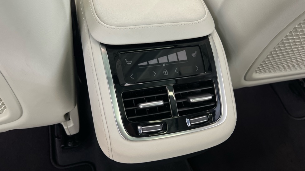 Used Volvo XC90 2025 for sale - 76021910: Photo 15