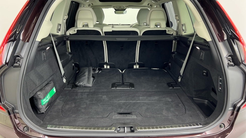 Used Volvo XC90 2025 for sale - 76021910: Photo 40