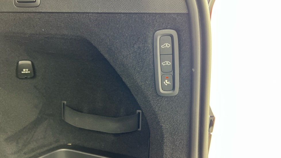 Used Volvo XC90 2025 for sale - 76021910: Photo 41