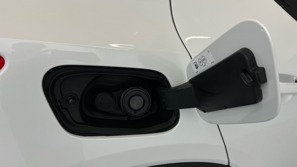 Used Volvo XC40 2024 for sale - 77316095: Photo 16