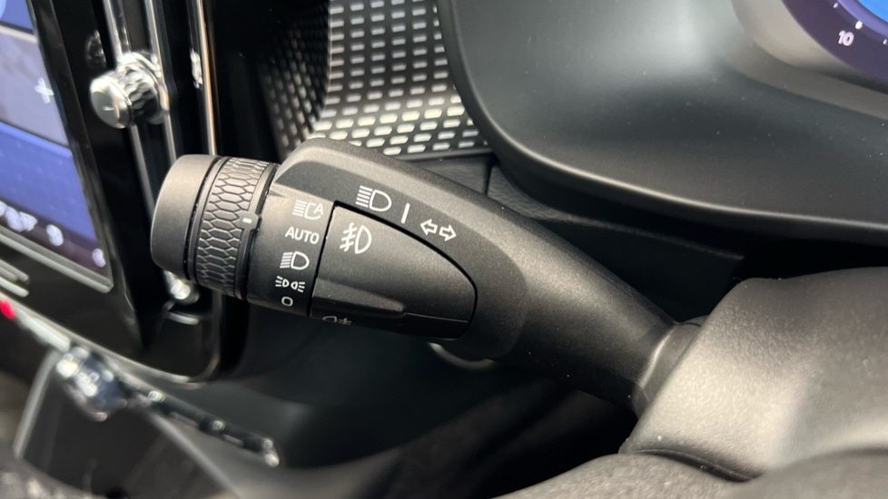 Used Volvo XC40 2024 for sale - 77316095: Photo 20