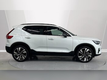 Used Volvo XC40 2024 for sale - 77316095: Photo
