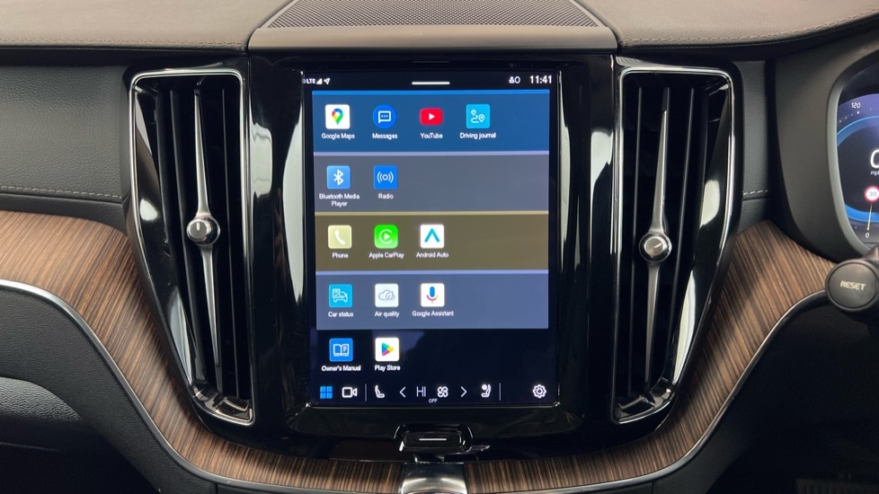 Used Volvo XC60 2022 for sale - 77042778: Photo 12