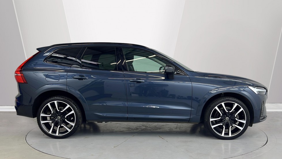 Used Volvo XC60 2022 for sale - 77042778: Photo 3