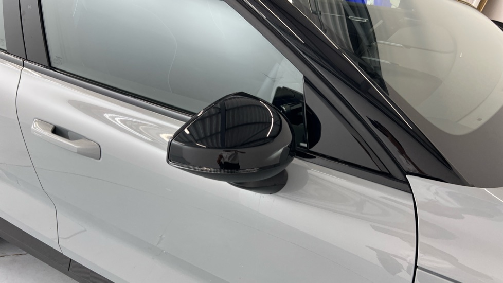 Used Volvo EX30 2025 for sale - 77526097: Photo 40