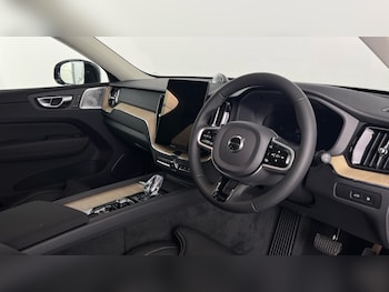 Used Volvo XC60 2026 for sale - 78117889: Photo