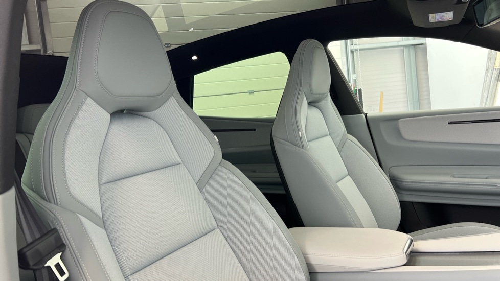 Used Polestar Polestar 4 2024 for sale - 76196119: Photo 18