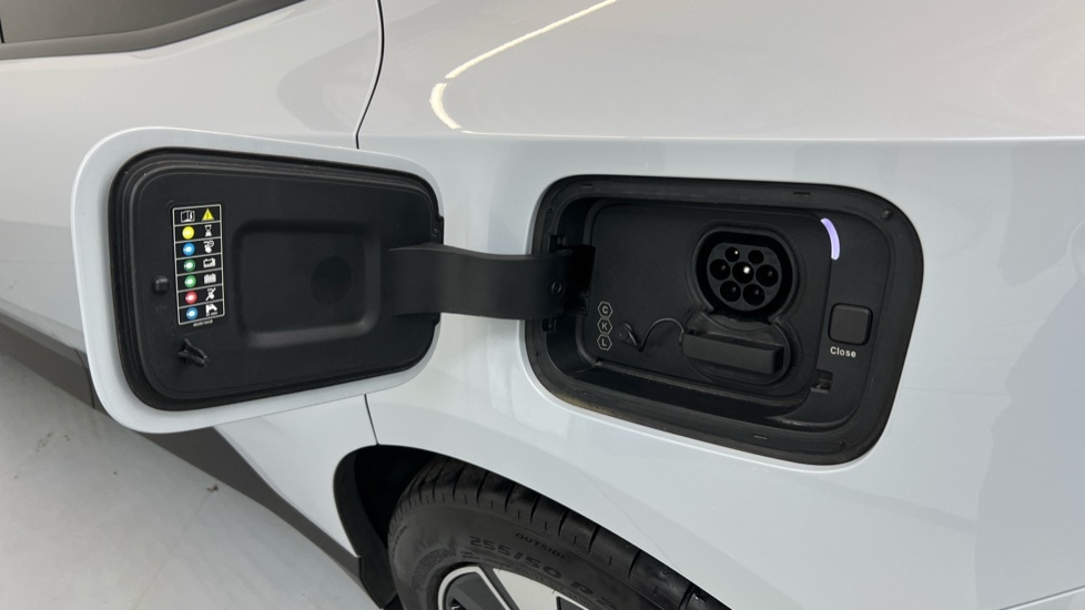 Used Polestar Polestar 4 2024 for sale - 76196119: Photo 31