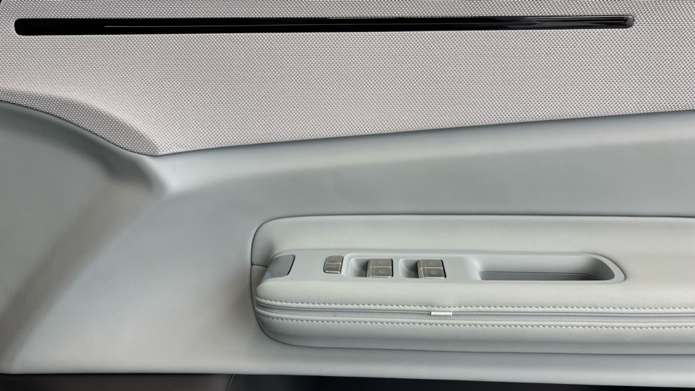 Used Polestar Polestar 4 2024 for sale - 76196119: Photo 33