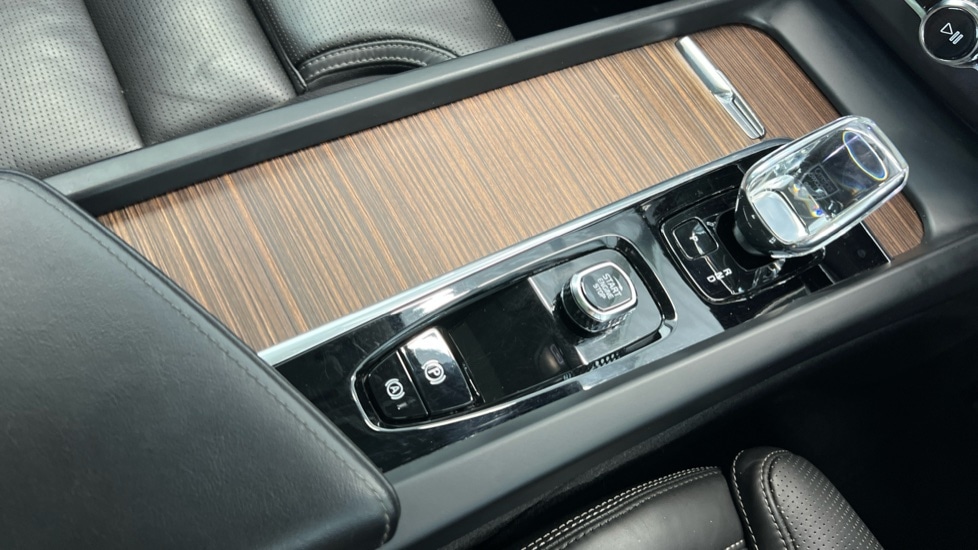 Used Volvo XC60 2022 for sale - 76933226: Photo 25