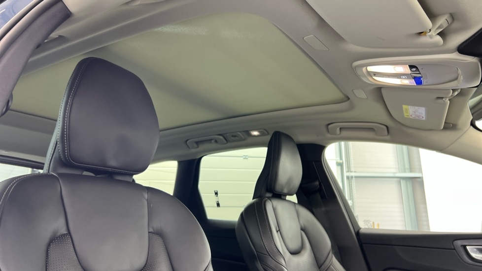 Used Volvo XC60 2022 for sale - 76933226: Photo 31