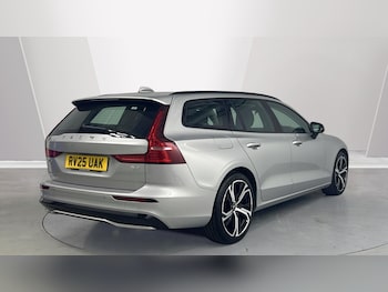 Used Volvo V60 2025 for sale - 79117633: Photo