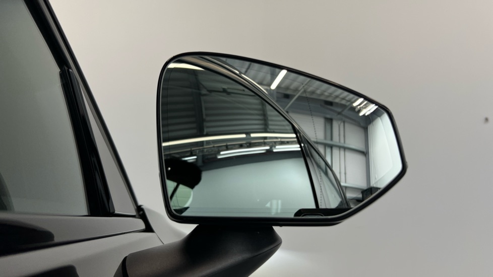 Used Volvo EX30 2025 for sale - 77526094: Photo 32