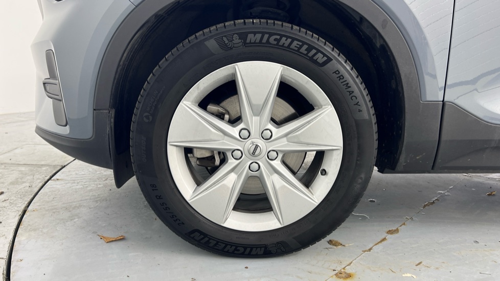 Used Volvo XC40 2023 for sale - 77316096: Photo 43