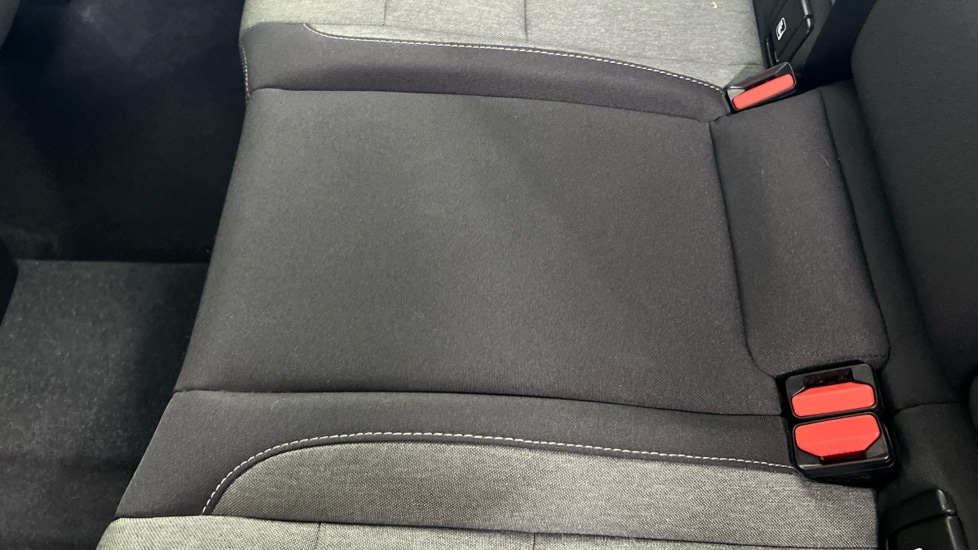 Used Volvo XC40 2023 for sale - 77316096: Photo 46