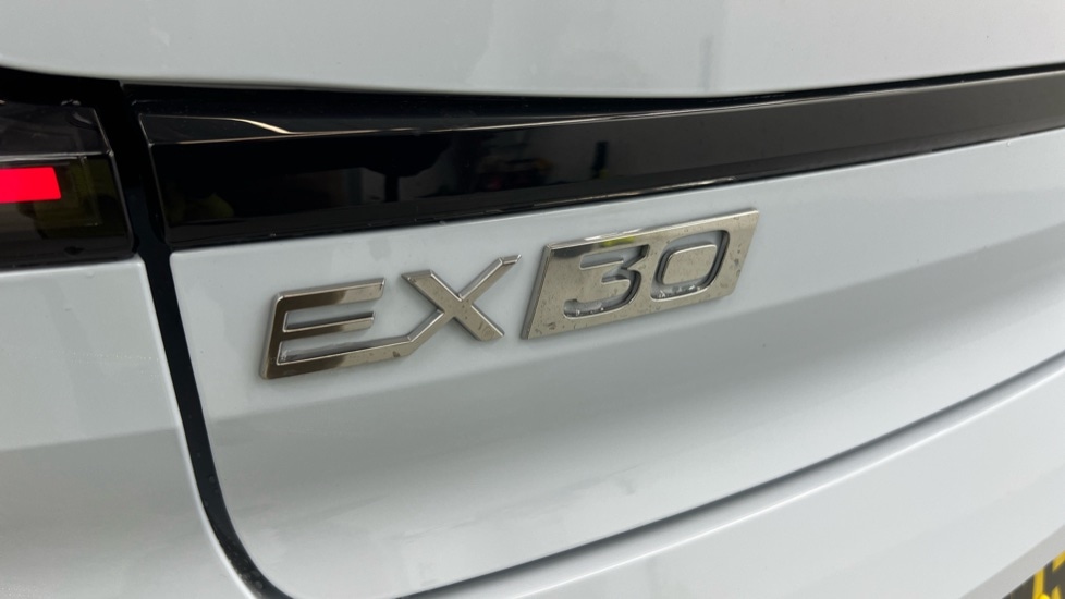 Used Volvo EX30 2025 for sale - 77979060: Photo 37