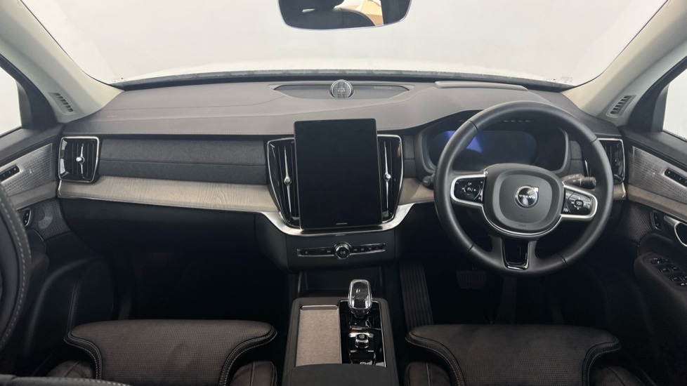 Used Volvo XC90 2025 for sale - 77942035: Photo 5