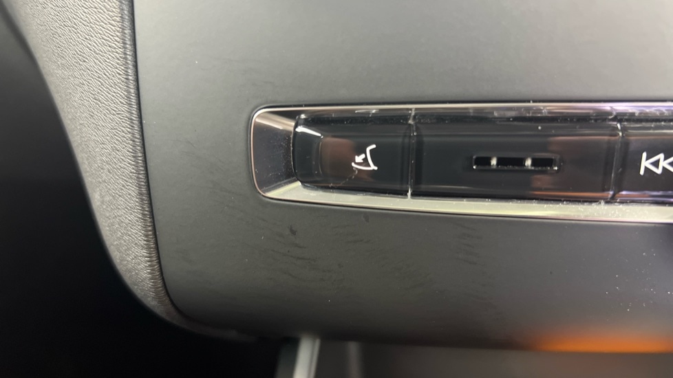 Used Volvo XC90 2025 for sale - 77942035: Photo 81