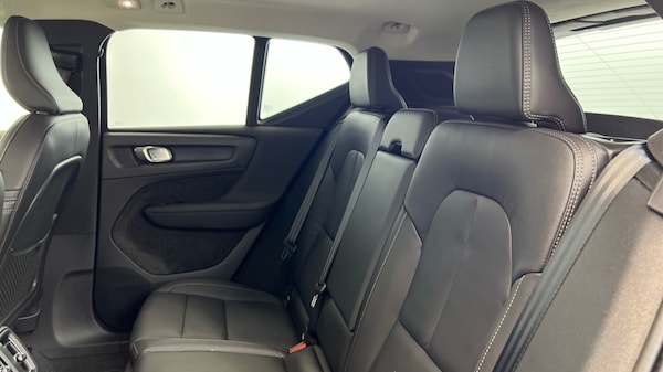 Used Volvo XC40 2024 for sale - 75796750: Photo 32