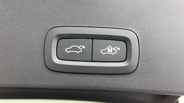 Used Volvo XC40 2024 for sale - 75796750: Photo 34