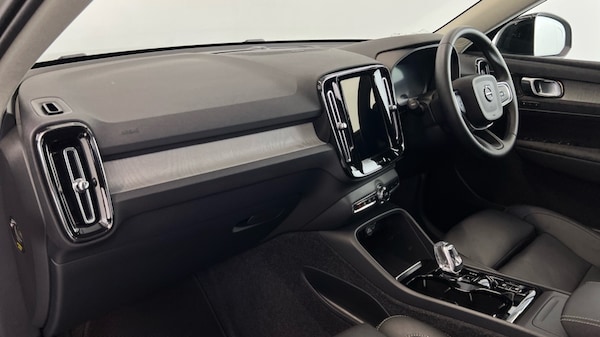 Used Volvo XC40 2024 for sale - 75796750: Photo 35