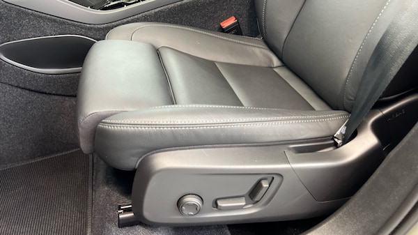 Used Volvo XC40 2024 for sale - 75796750: Photo 37