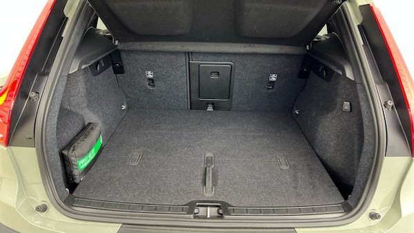 Used Volvo XC40 2024 for sale - 75796750: Photo 38