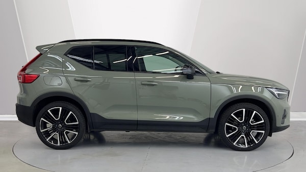 Used Volvo XC40 2024 for sale - 75796750: Photo 3