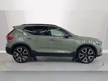 Used Volvo XC40 2024 for sale - 75796750: Photo