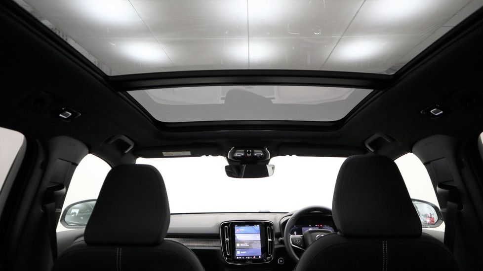 Used Volvo XC40 2024 for sale - 77678801: Photo 17