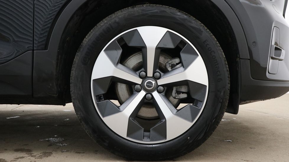 Used Volvo XC40 2024 for sale - 77678801: Photo 41