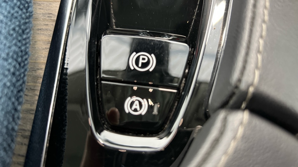 Used Volvo XC90 2022 for sale - 77193530: Photo 58