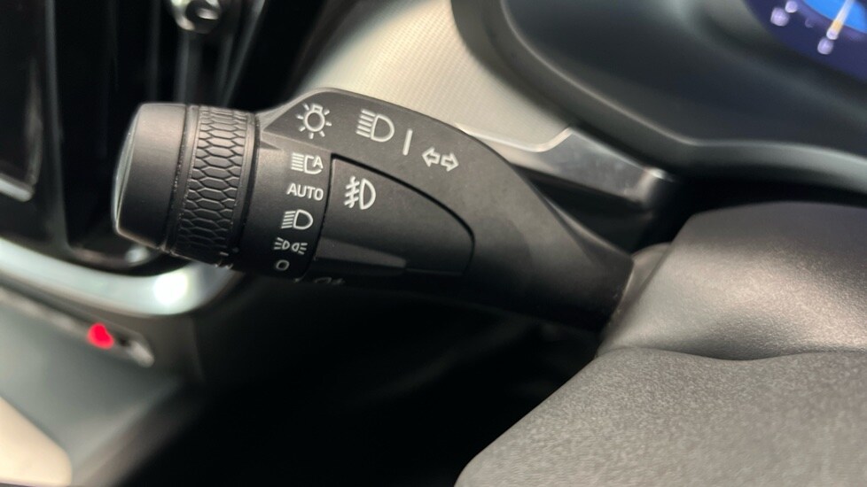 Used Volvo V60 2025 for sale - 78140473: Photo 20