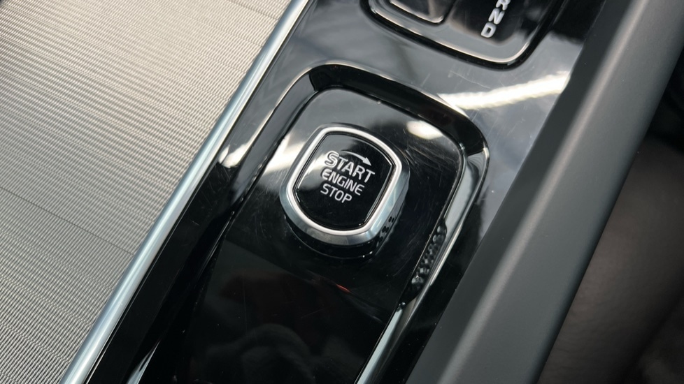 Used Volvo V60 2025 for sale - 78140473: Photo 27