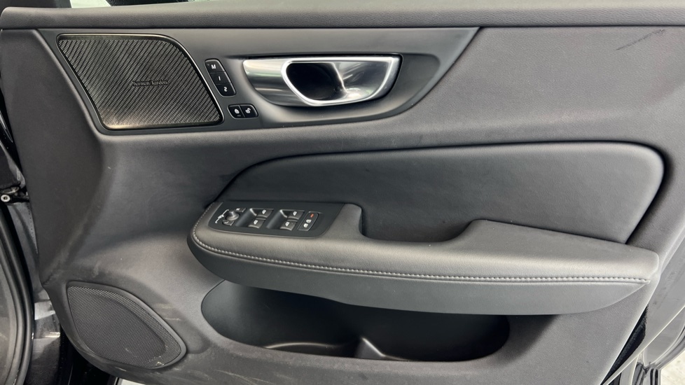 Used Volvo V60 2025 for sale - 78140473: Photo 29