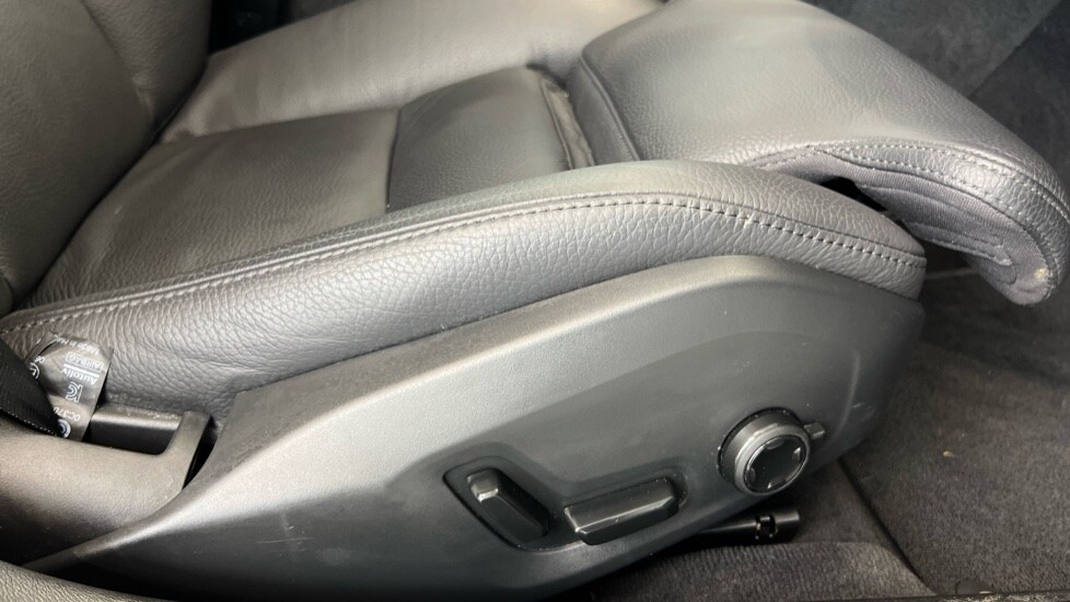 Used Volvo V60 2025 for sale - 78140473: Photo 30