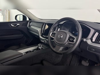 Used Volvo XC60 2025 for sale - 78232912: Photo