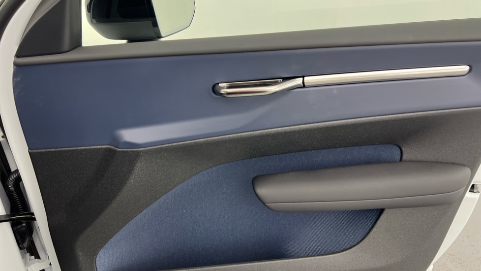 Used Volvo EX30 2025 for sale - 76630292: Photo 16