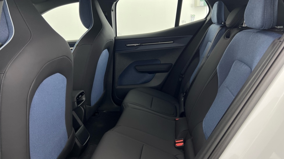 Used Volvo EX30 2025 for sale - 76630292: Photo 51