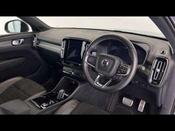 Used Volvo XC40 2021 for sale - 74893886: Photo