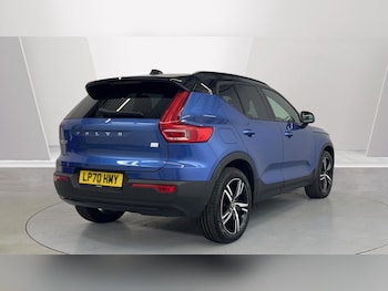 Used Volvo XC40 2021 for sale - 75742840: Photo