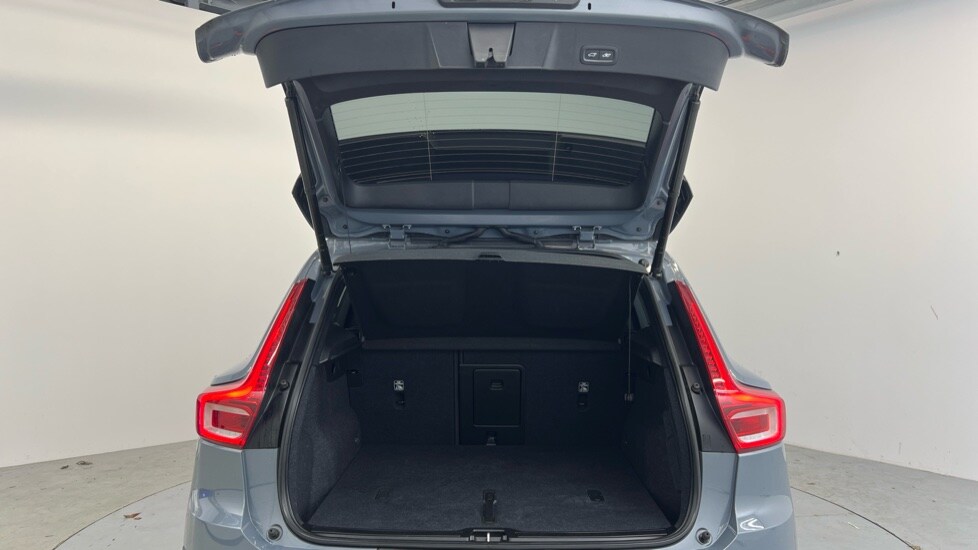 Used Volvo XC40 2022 for sale - 77799834: Photo 13