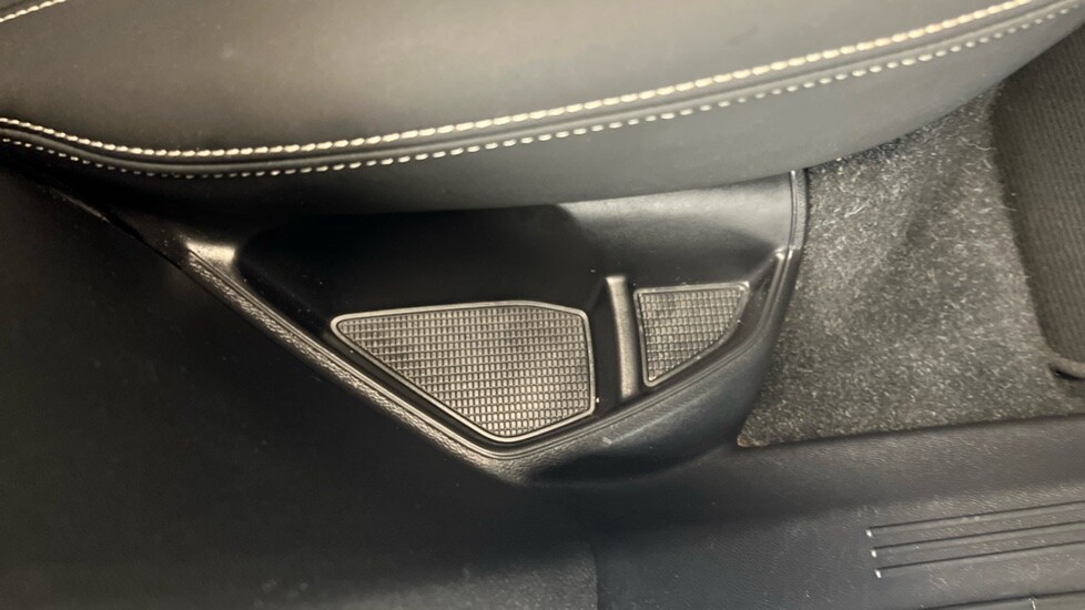 Used Volvo XC40 2022 for sale - 77799834: Photo 56