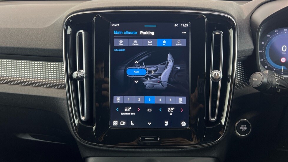 Used Volvo XC40 2022 for sale - 77799834: Photo 61