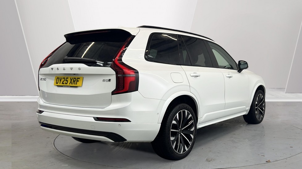 Used Volvo XC90 2025 for sale - 78059637: Photo 2