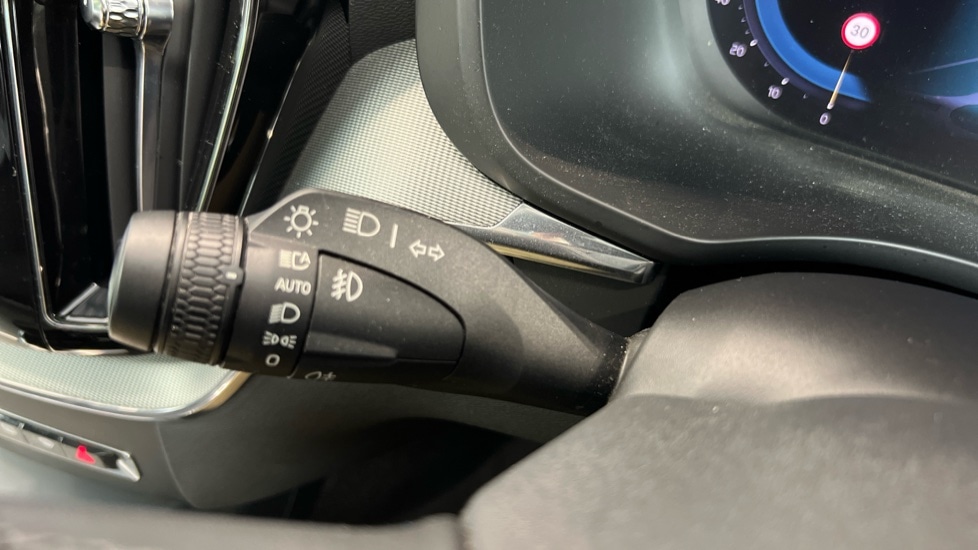 Used Volvo XC60 2023 for sale - 76459010: Photo 20