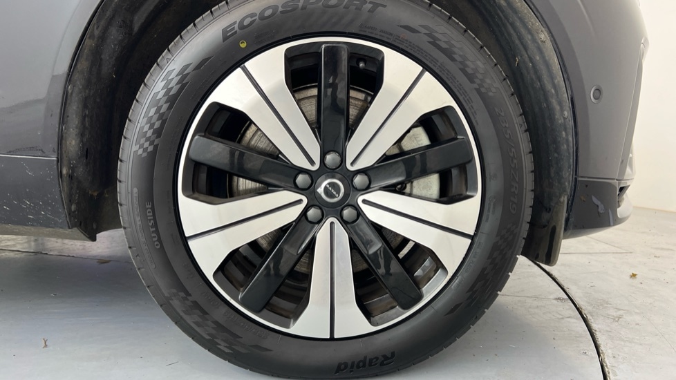 Used Volvo XC60 2023 for sale - 76459010: Photo 46